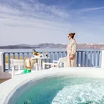 Acroterra Rosa Luxury & Акротири