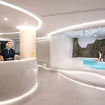 Acroterra Rosa Luxury &