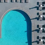 Acroterra Rosa Luxury & Hotel Akrotírion