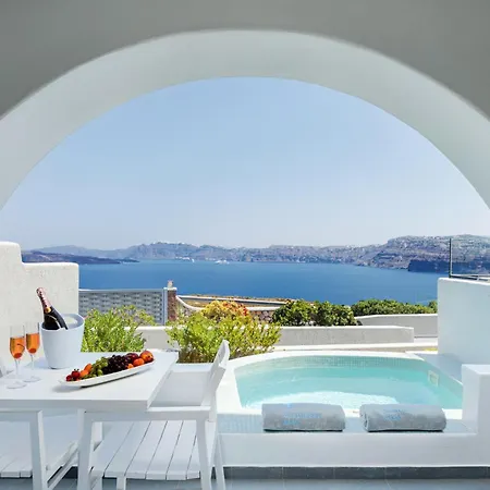 Acroterra Rosa Luxury Suites&spa Hotel Akrotírion