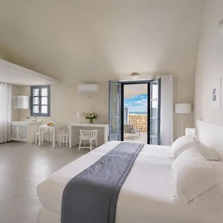 Hotel Acroterra Rosa Luxury & Akrotírion