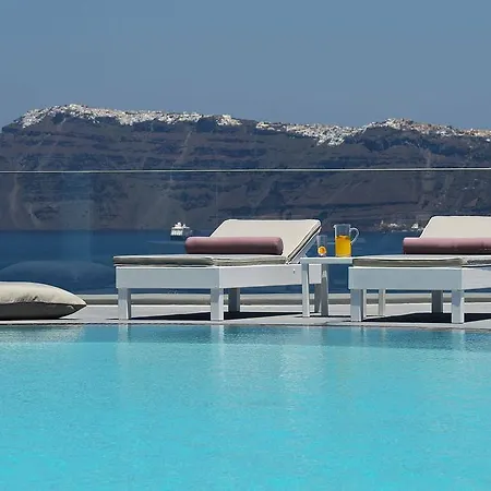 Acroterra Rosa Luxury Suites&spa Hotel 5*