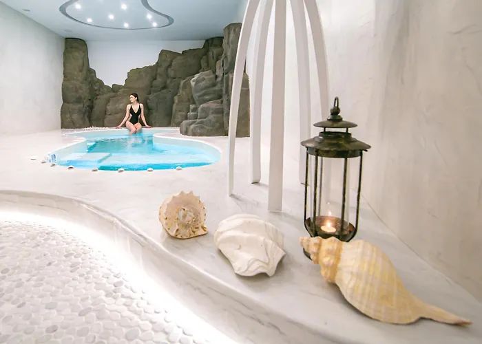 Acroterra Rosa Luxury & Ξενοδοχείο 5*