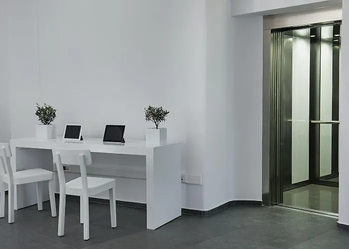 Acroterra Rosa Luxury & Ξενοδοχείο Ακρωτήρι