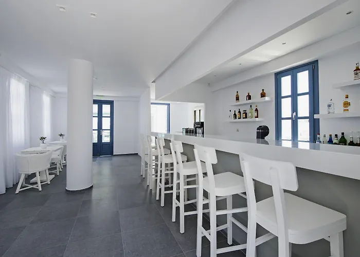 Ξενοδοχείο Acroterra Rosa Luxury &