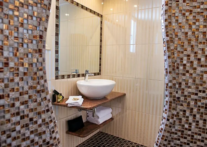 Acroterra Rosa Luxury & Hotel 5*