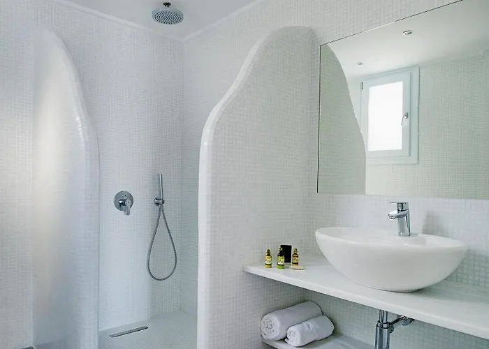 Acroterra Rosa Luxury & Akrotírion