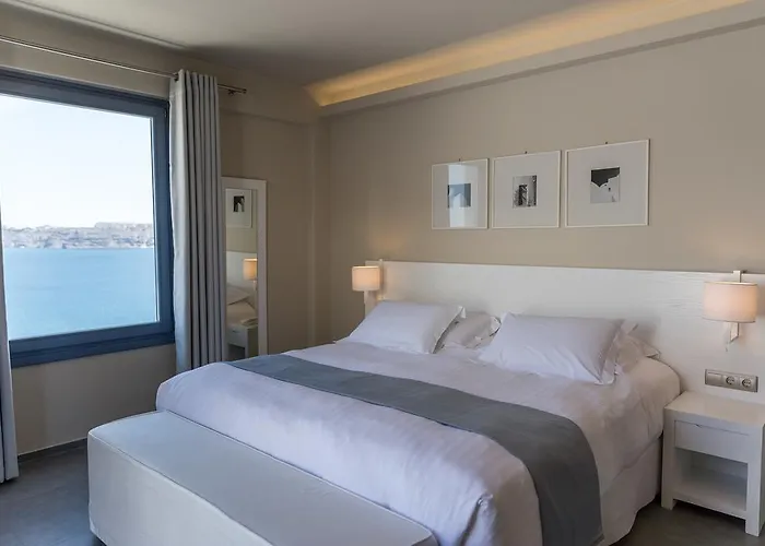 Ξενοδοχείο Acroterra Rosa Luxury &