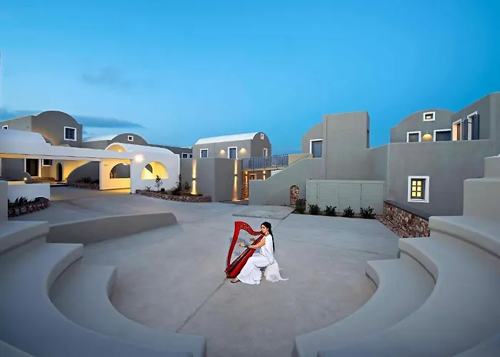 Acroterra Rosa Luxury & Hotel Akrotírion