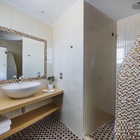 Отель Acroterra Rosa Luxury &