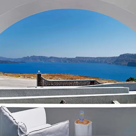 Hotel Acroterra Rosa Luxury & Akrotírion