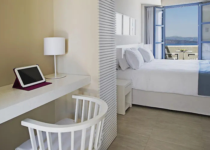 Hotel Acroterra Rosa Luxury & Akrotírion