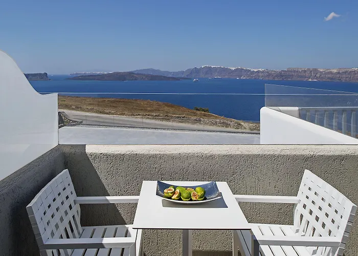 Acroterra Rosa Luxury & 5* Akrotírion