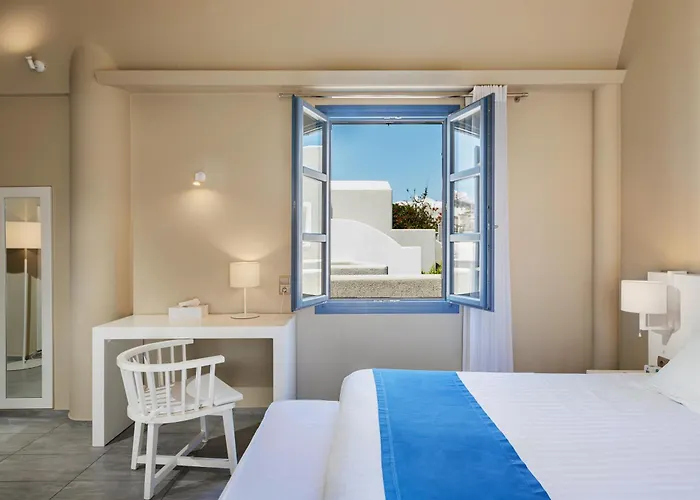 Acroterra Rosa Luxury & Hotel Akrotírion